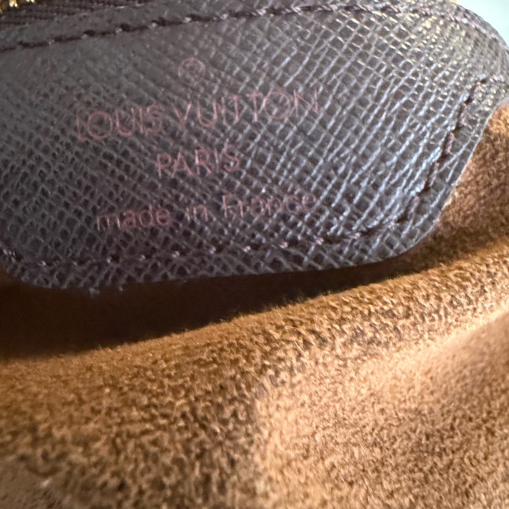 Louis Vuitton LV Hand Bag ,Venice PM Brown Damier. Comes With Dust bag - Picture 11 of 12